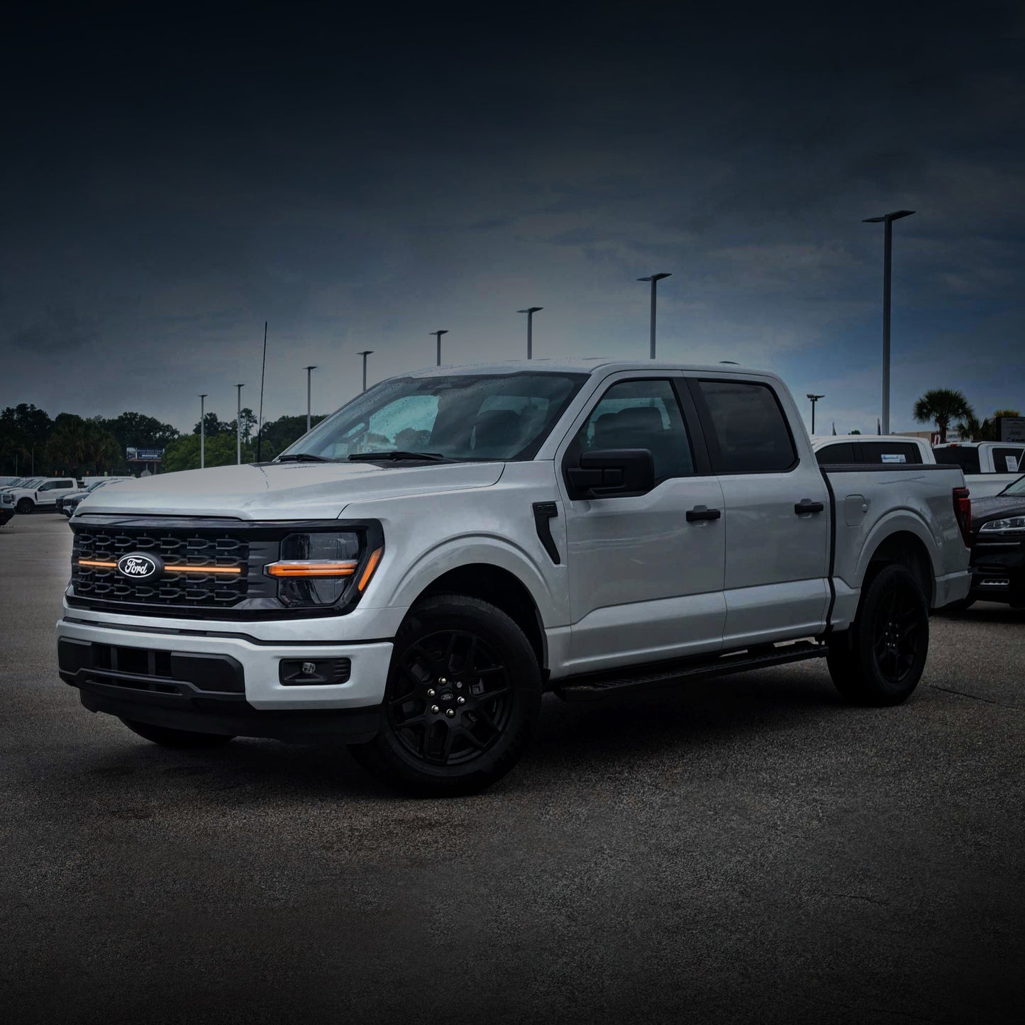 2024 Ford F-150 STX LED Center-Grille Light Bar – White DRL, IP67, Bolt-On