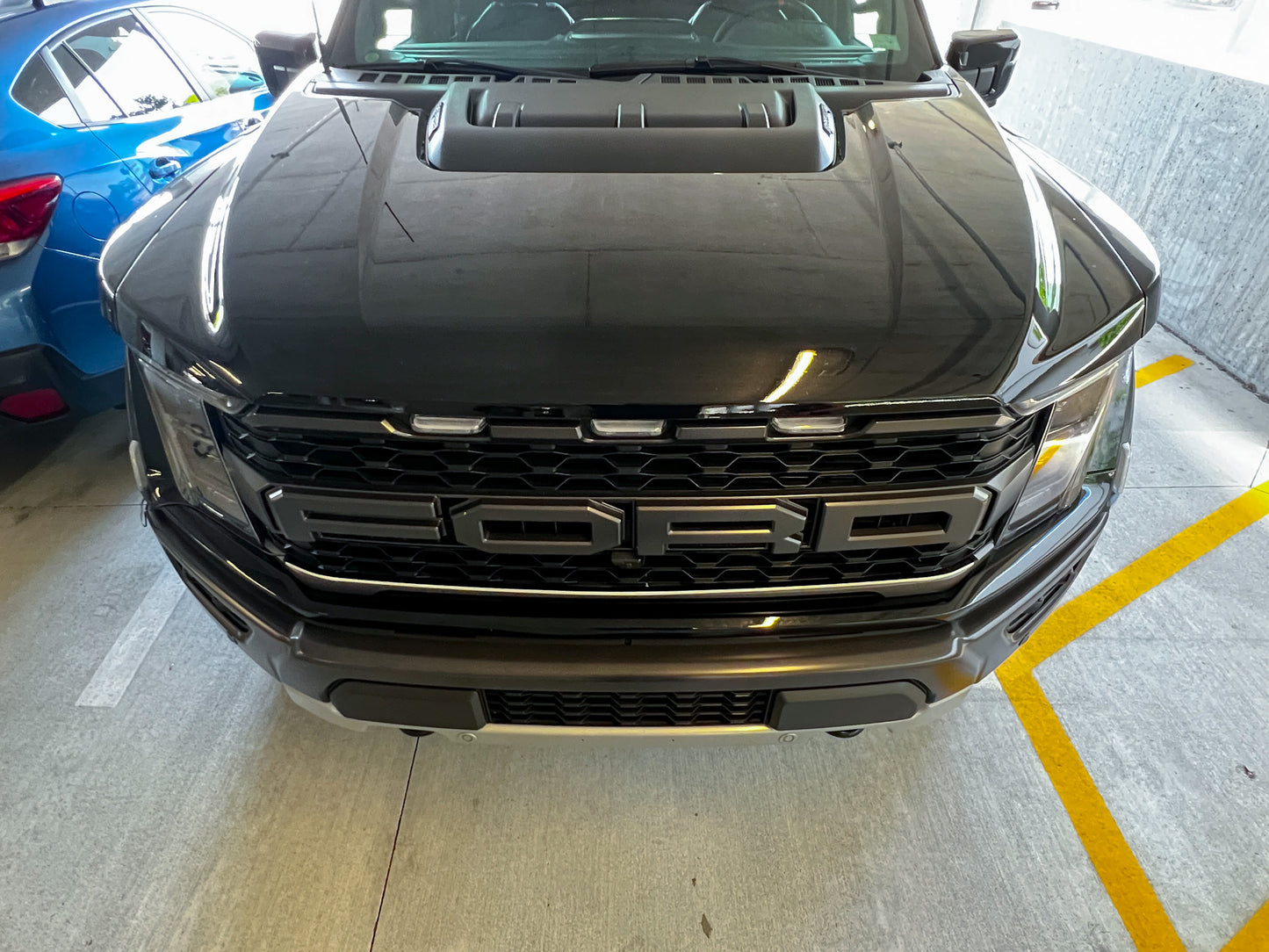 2021-2023 Ford F150 Raptor LED Grille Light Kit – Amber DRL Strip, IP67, Bolt-On, Black/Silver Bracket