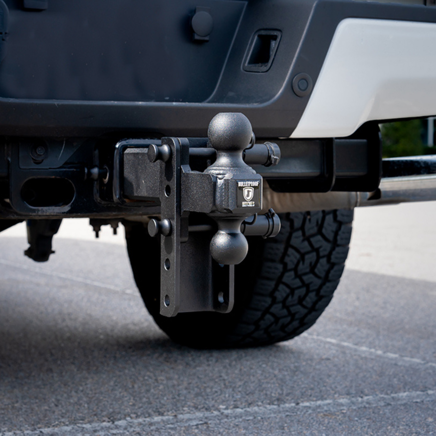 2.5" Heavy Duty 4" Drop/Rise Hitch