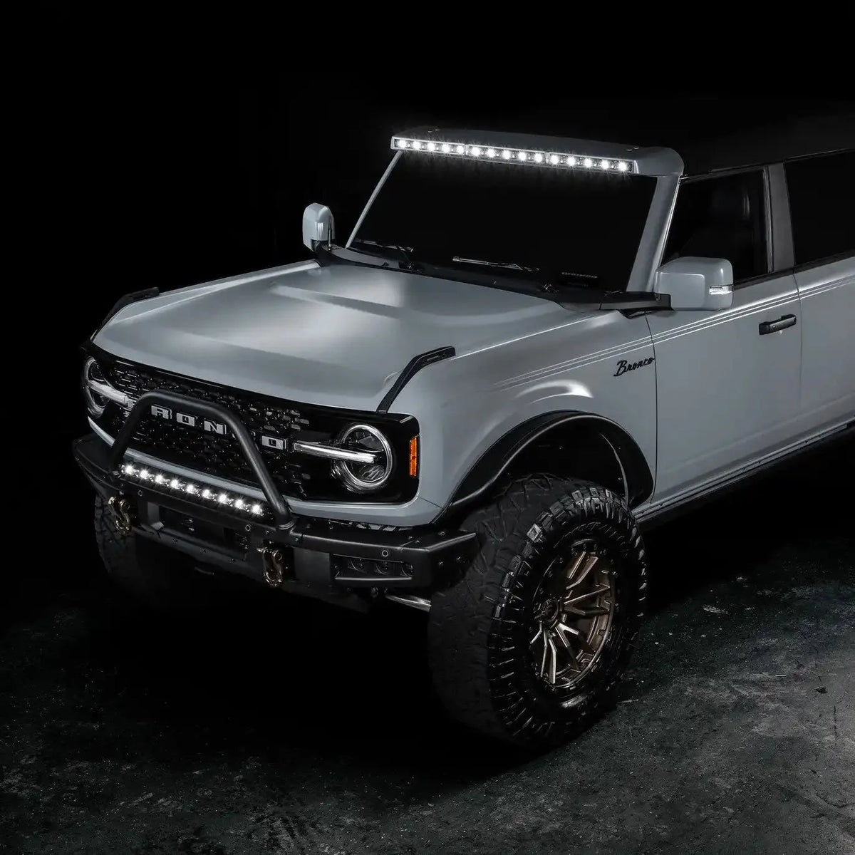 2021-2025 Ford Bronco ORACLE Integrated Roof LED Light Bar – 18,000 Lumens 240W