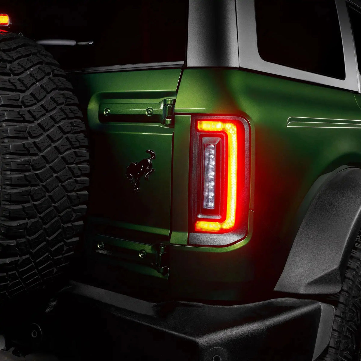 2021-2025 Ford Bronco ORACLE V2 Flush Mount LED Tail Lights - 1,400 Lumens