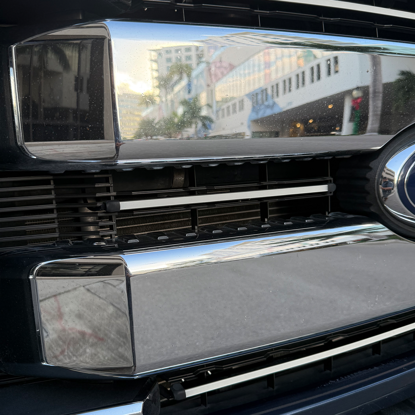 2011-2016 Ford F250/350/450/550 Center Grille Lights XL,XLT,Lariat, King Ranch, Platinum