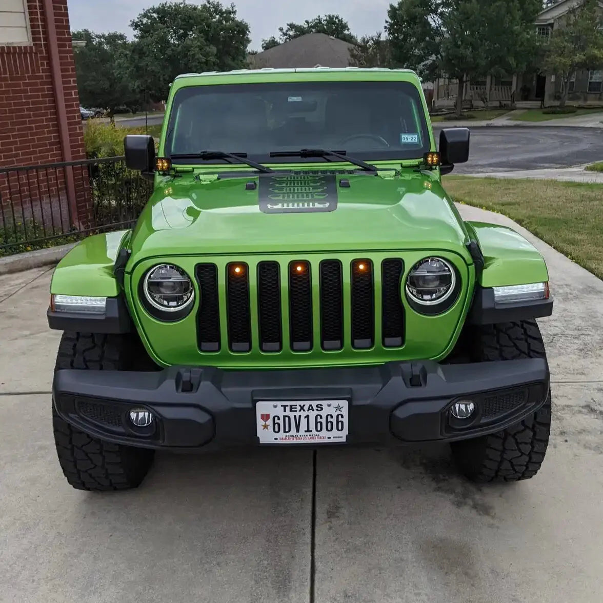 2020-2023 Jeep Gladiator JT ORACLE Lighting Pre-Runner Style LED Grill Light Kit