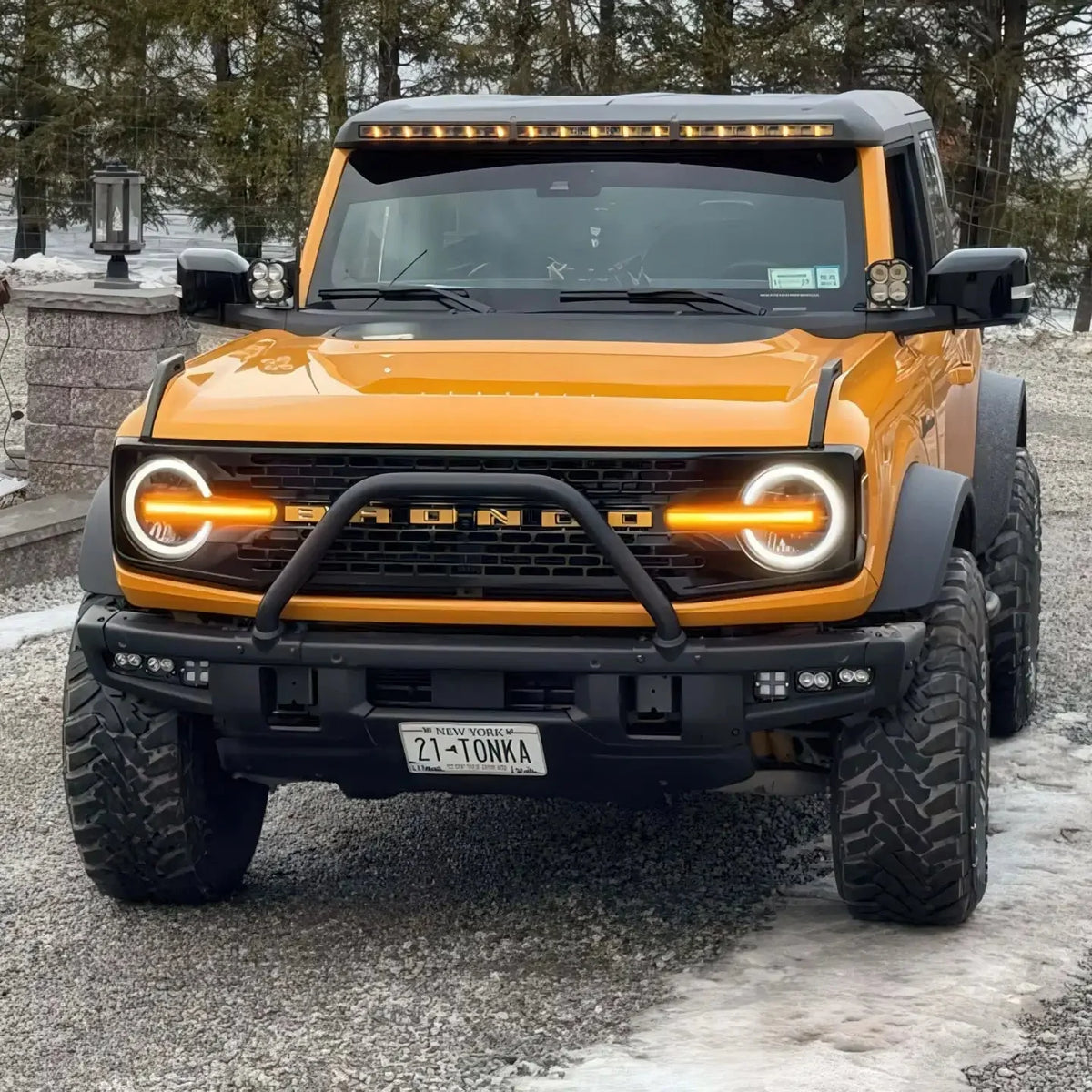 2021-2025 Ford Bronco ORACLE Integrated Roof LED Light Bar – 18,000 Lumens 240W