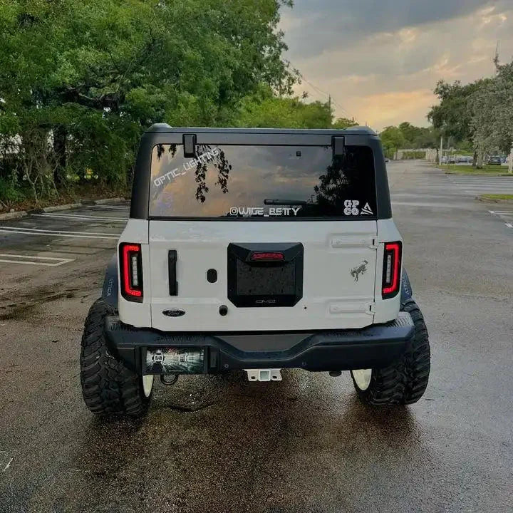 2021-2025 Ford Bronco ORACLE V2 Flush Mount LED Tail Lights - 1,400 Lumens