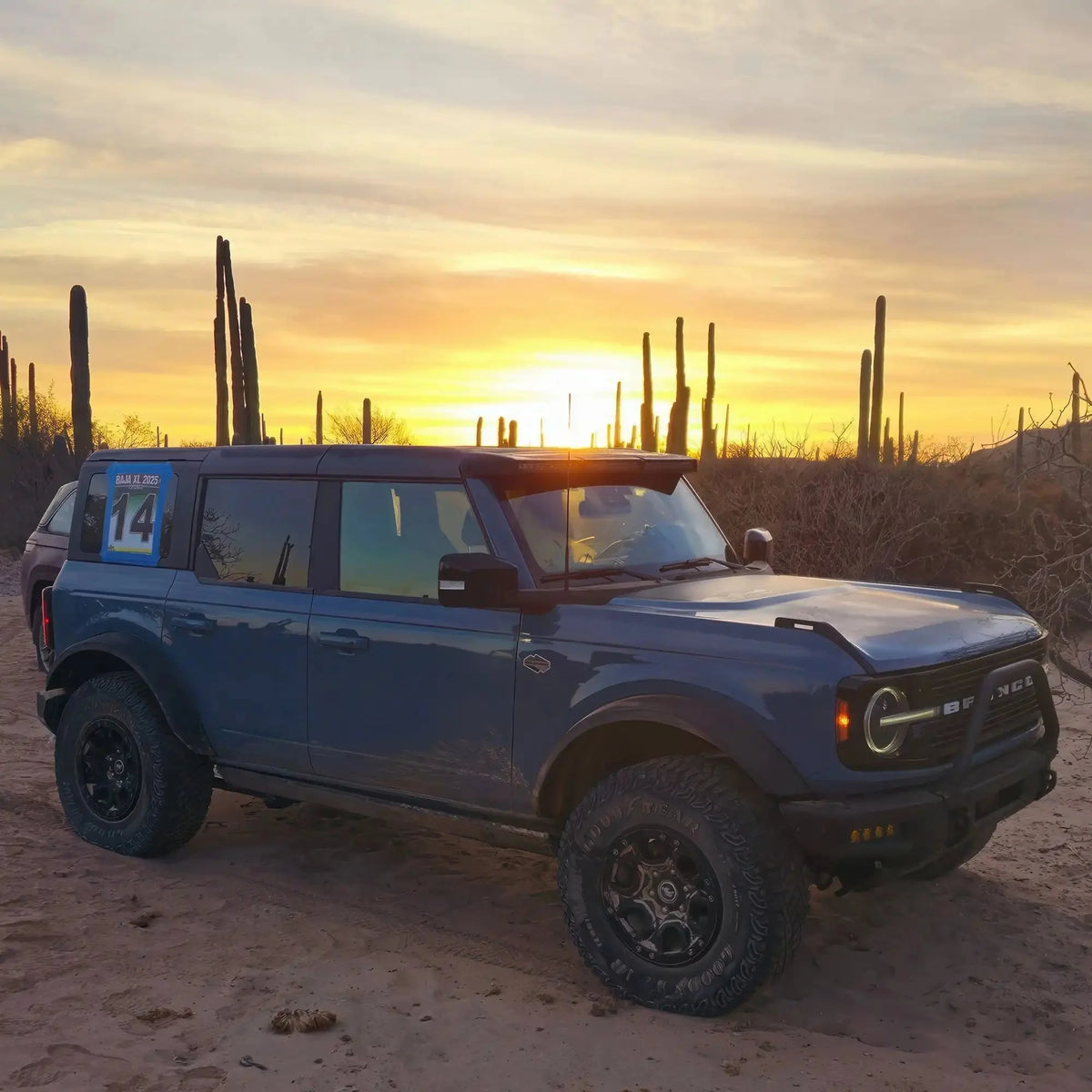 2021-2025 Ford Bronco ORACLE Integrated Roof LED Light Bar – 18,000 Lumens 240W