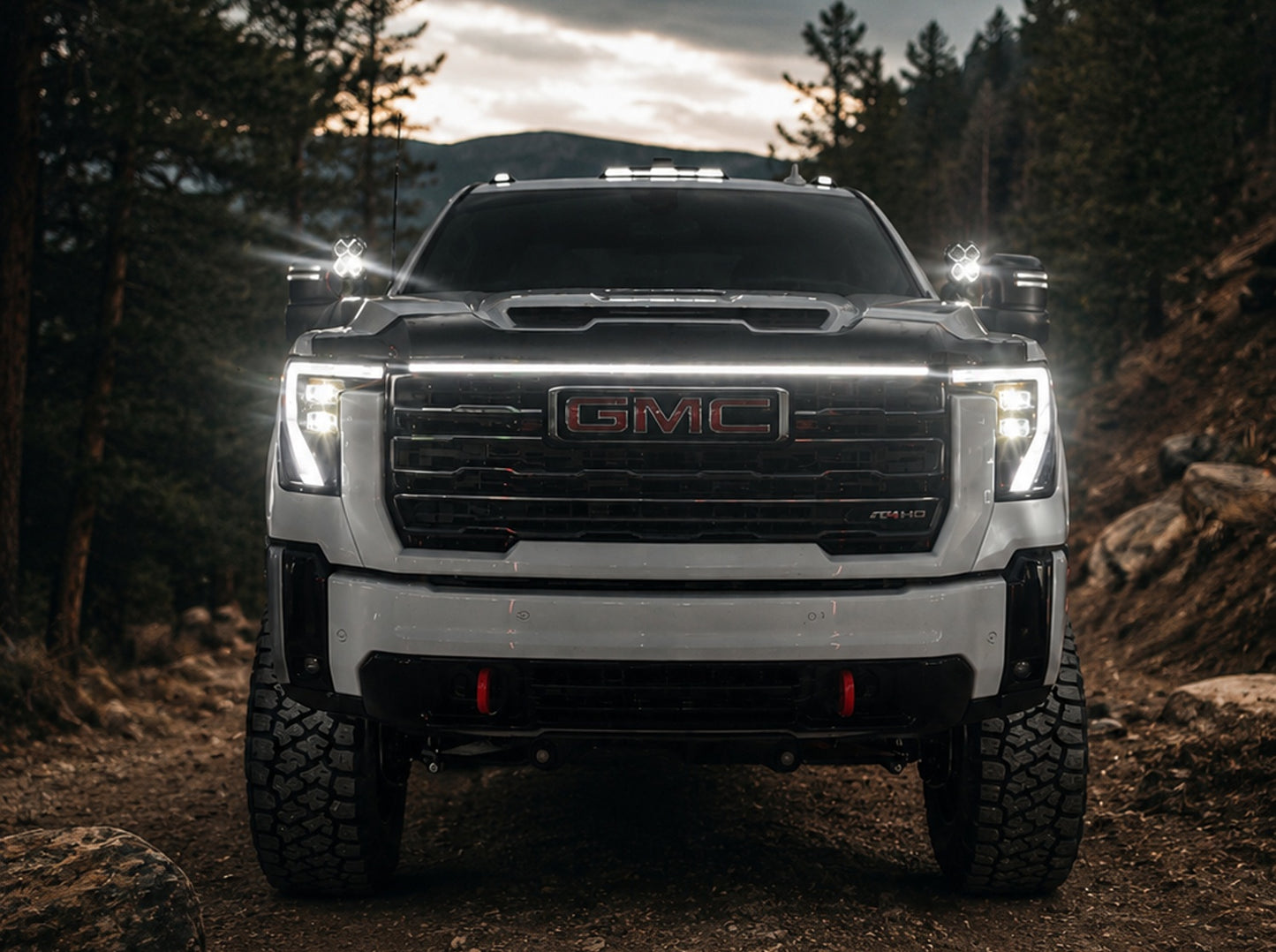 2024 – 2026 GMC Sierra 2500/3500 LED “Power” Grille Bar – SLE, SLT, Pro, AT4 & AT4X, IP67, Bolt-On, Black/Silver