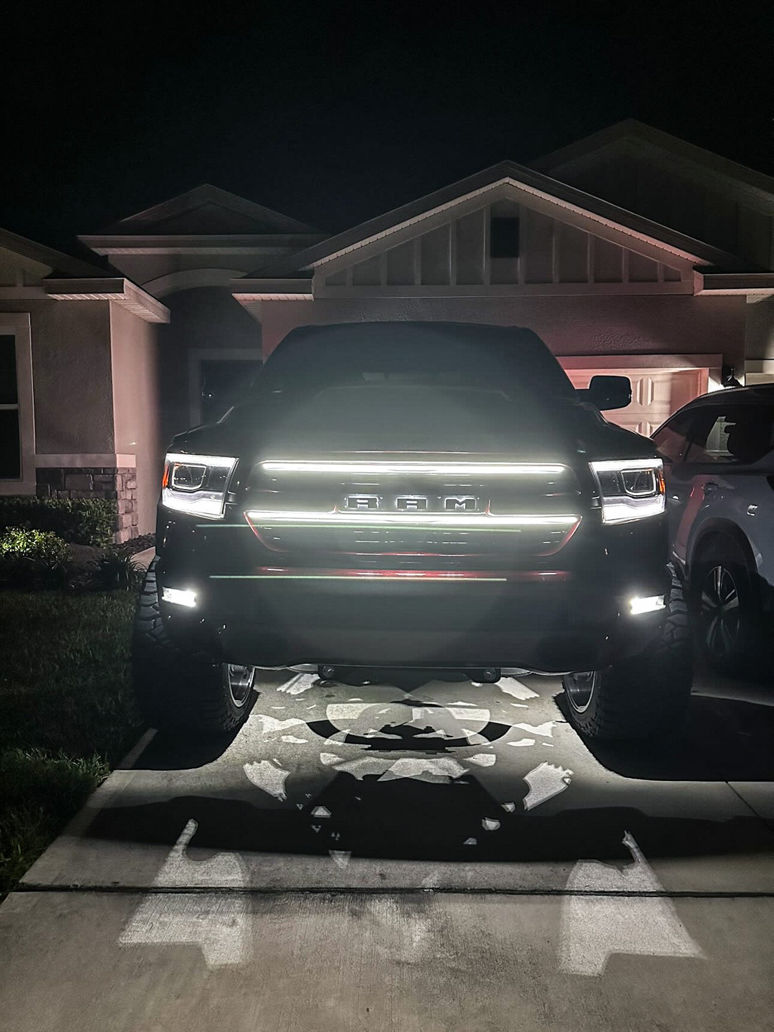 2019-2023 Ram 1500 Laramie (5th Gen) LED Grille Light Kit – IP67, Plug ...